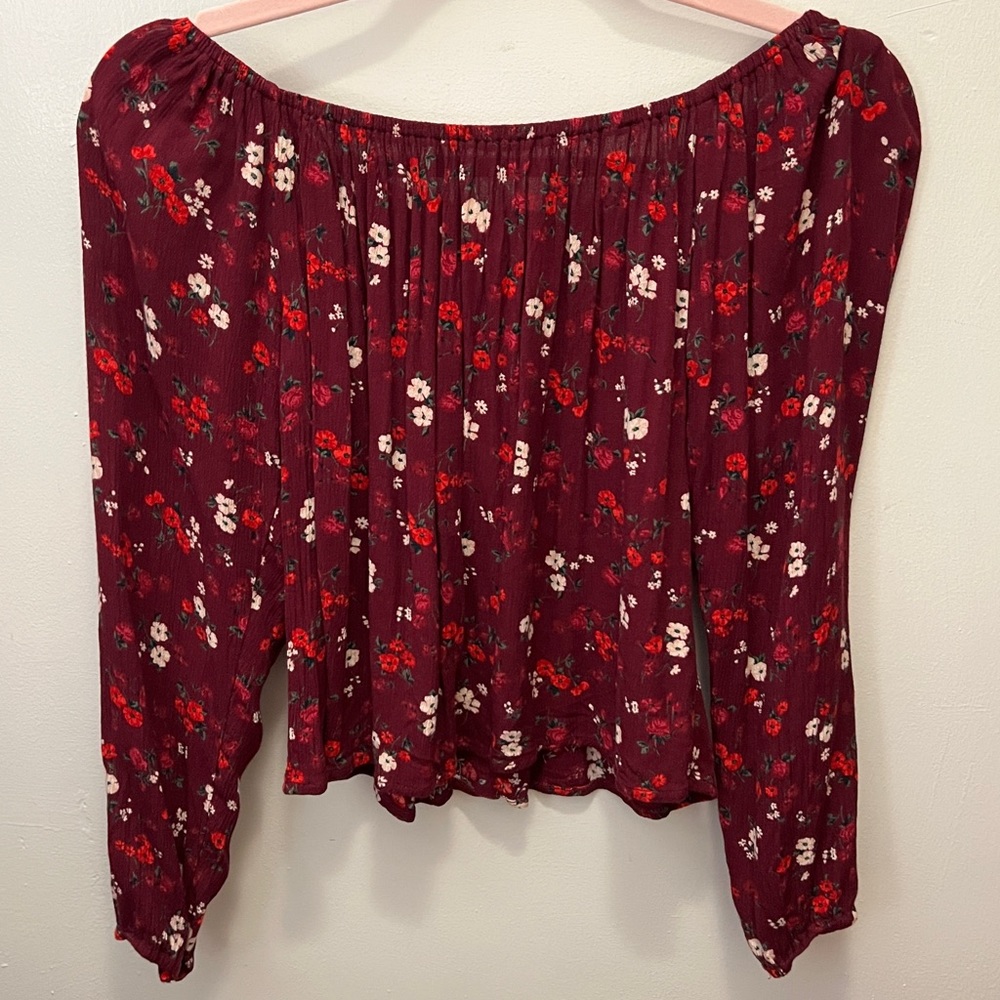 Hollister XS red floral long sleeve top